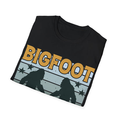 Bigfoot Lover  T-Shirt