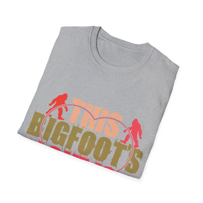 Bigfoot Love is Absolute  T-Shirt