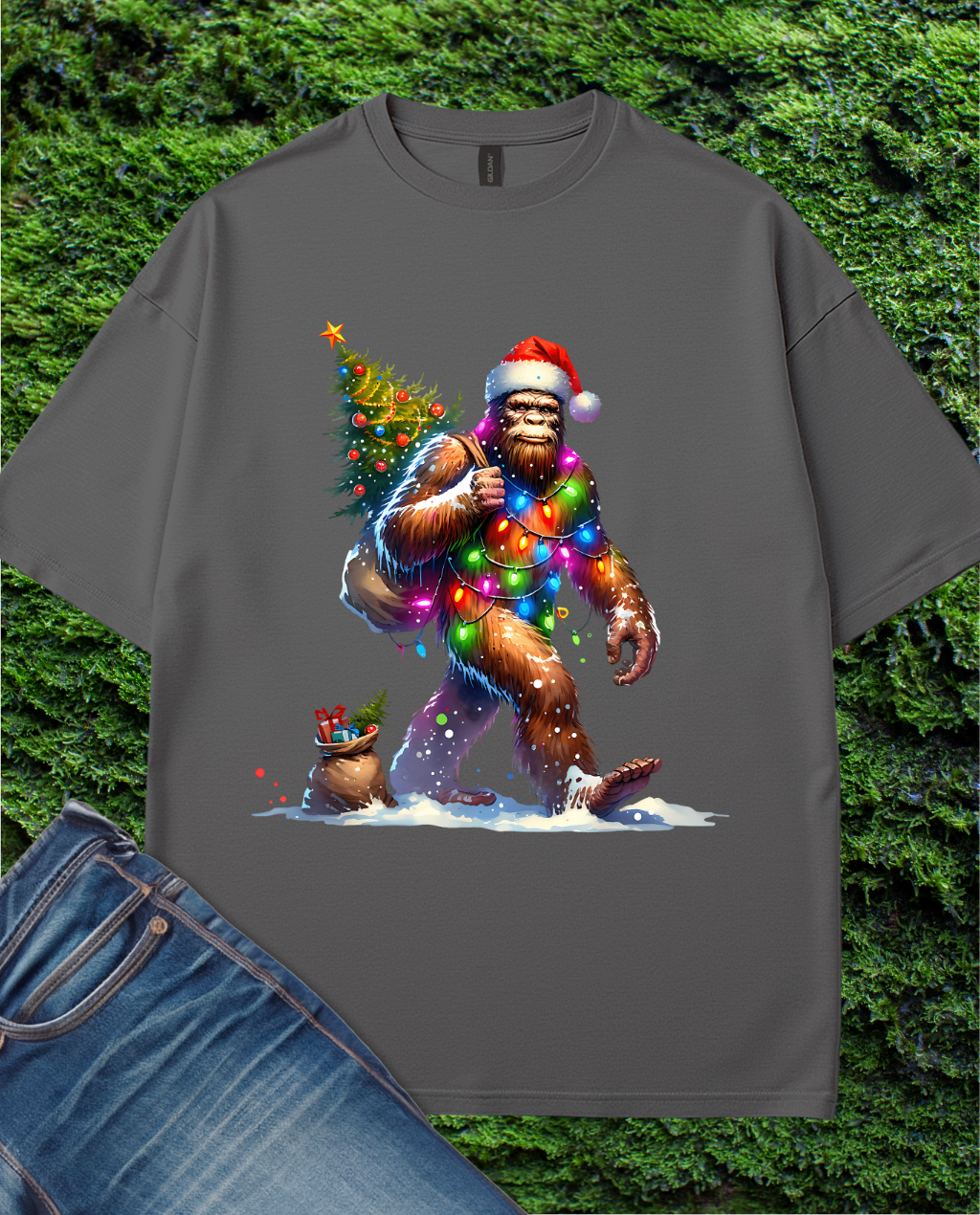 Bigfoot Christmas  T-Shirt