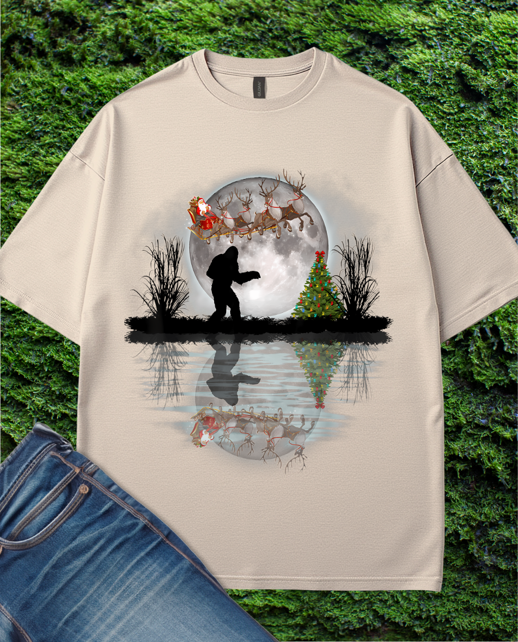 Bigfoot Christmas Sleigh Reindeer T-Shirt