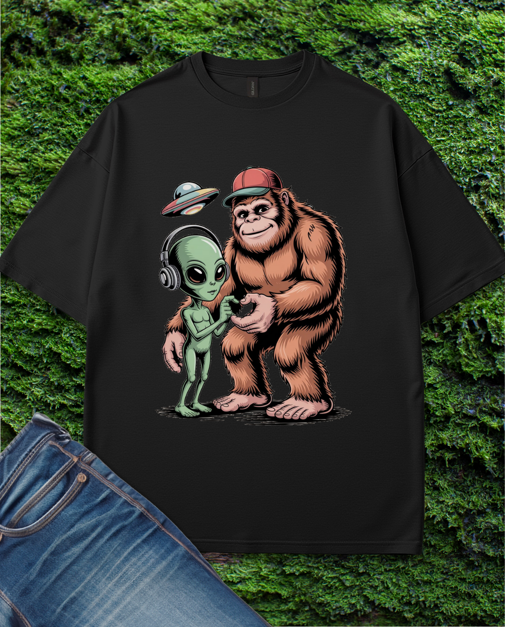 Bigfoot and Alien collabo T-Shirt
